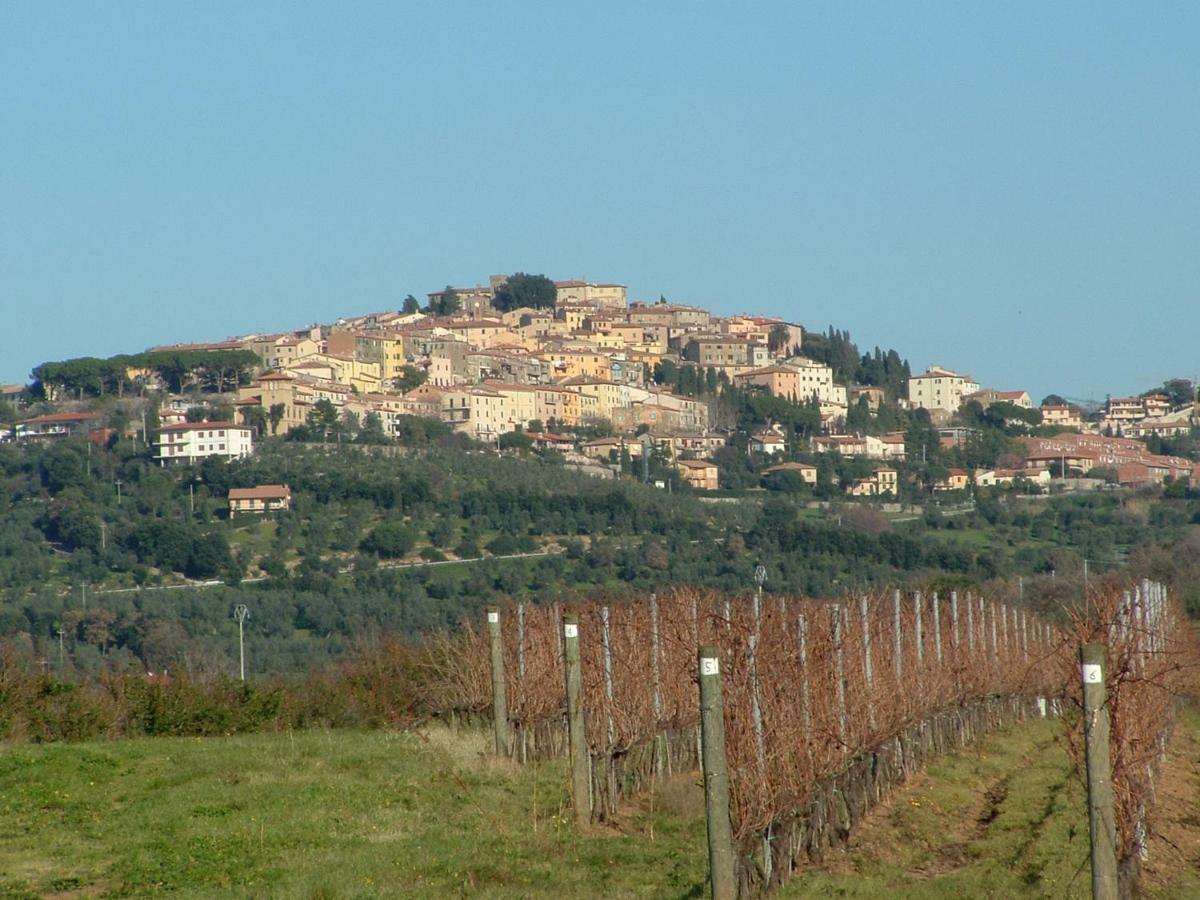 Agriturismo Il Pescinone 宛图里那 外观 照片