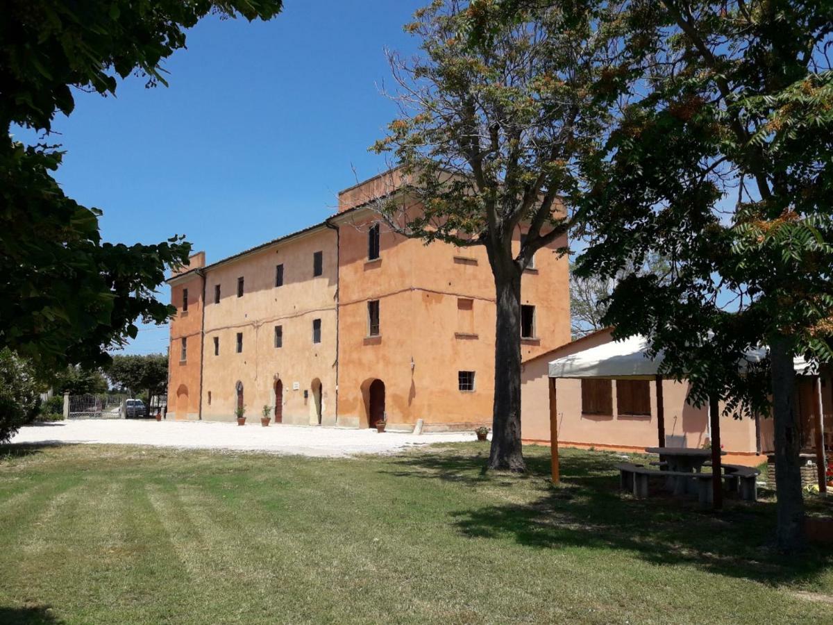 Agriturismo Il Pescinone 宛图里那 外观 照片